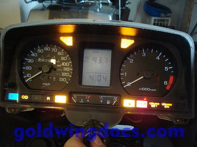 GL1500-Dash-LEDs-20.jpg